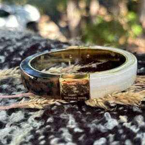 Michael Kors hanged bracelet